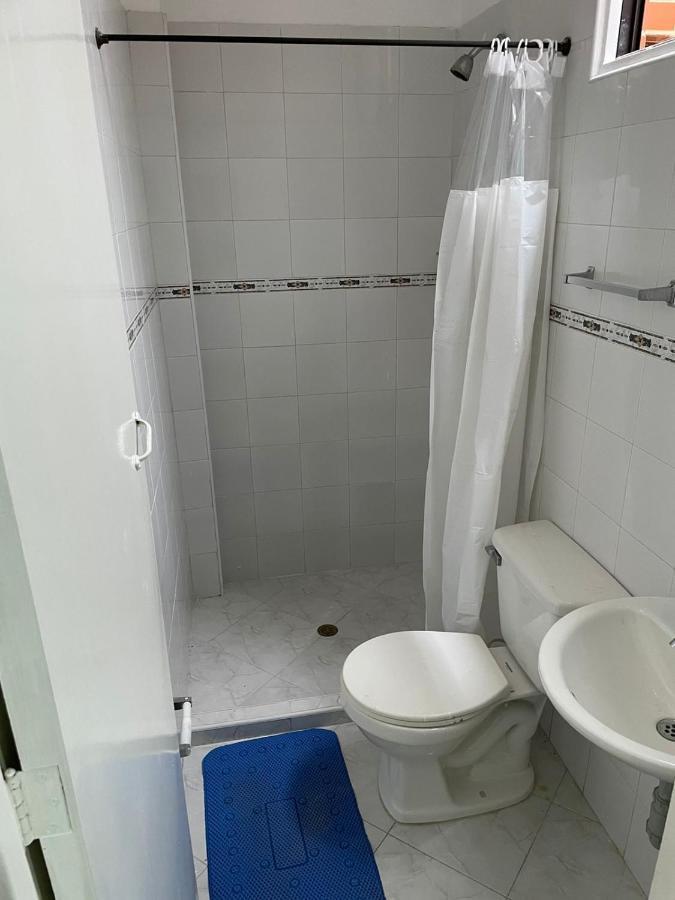 Casa Al Frente Del Pueblito Paisa Apartment Меделин Екстериор снимка