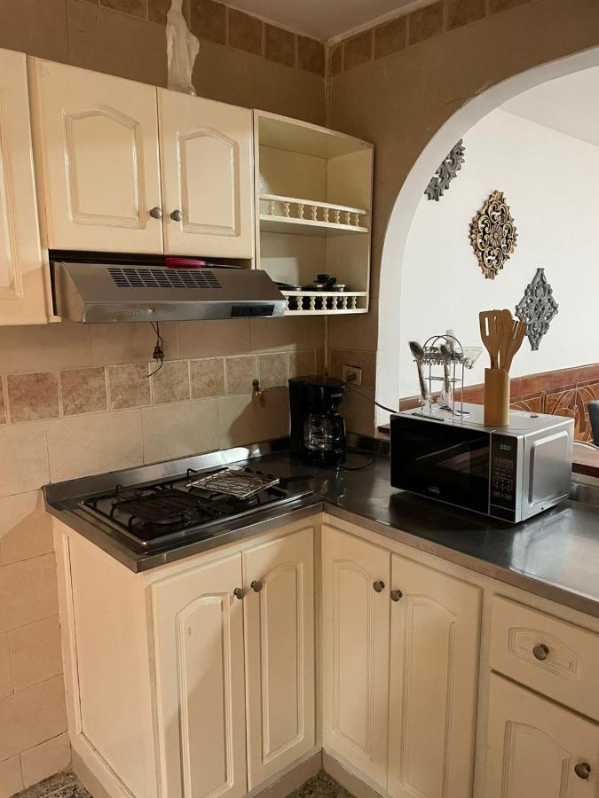 Casa Al Frente Del Pueblito Paisa Apartment Меделин Екстериор снимка